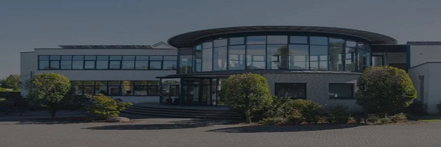 ulischott Banner